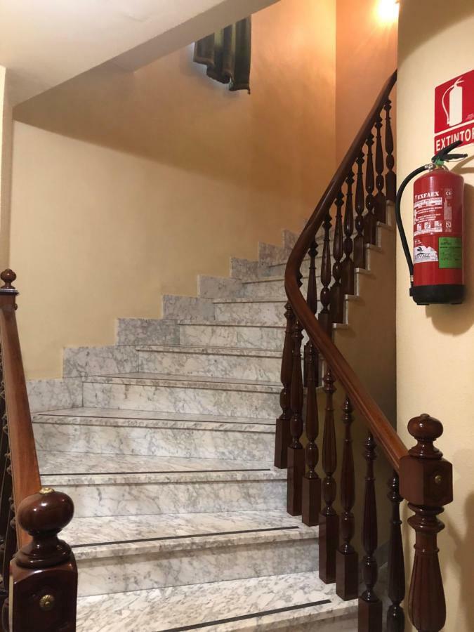 Hostal La Parrilla Monegros II Bujaraloz Esterno foto