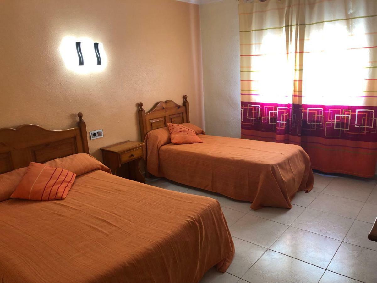 Hostal La Parrilla Monegros II Bujaraloz Esterno foto