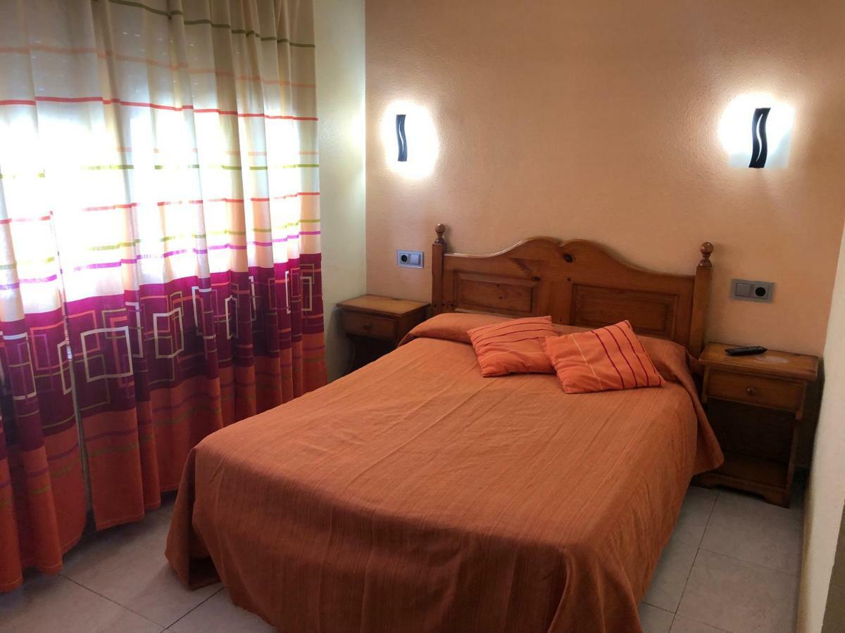 Hostal La Parrilla Monegros II Bujaraloz Esterno foto
